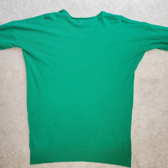 Green Dreamers V-Neck Women's Sweater - Picture 3 of 8